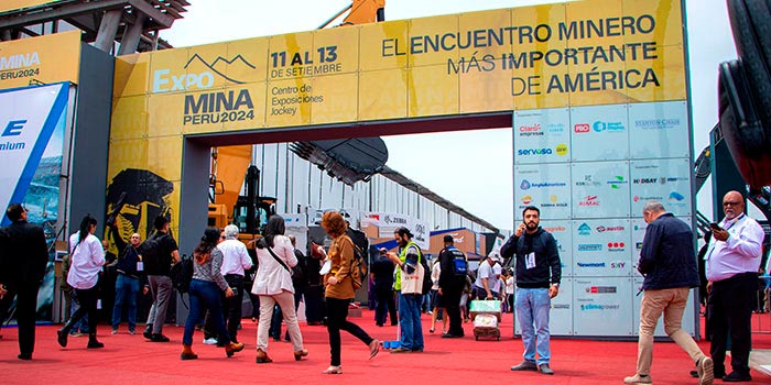 EPG Continental: posgrados clave en Expomina Perú 2024