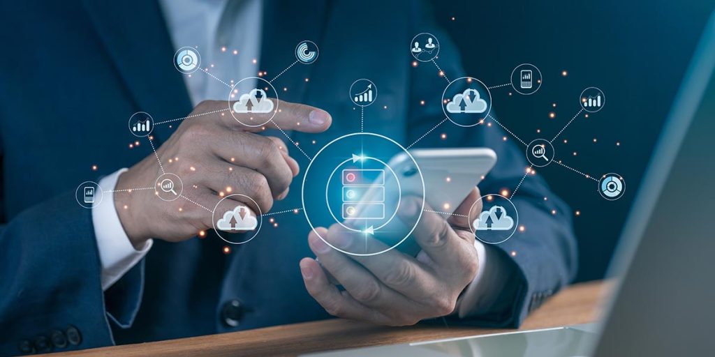 Conferencia: De las redes tradicionales a la nube inteligente: la nueva era de las telecomunicaciones