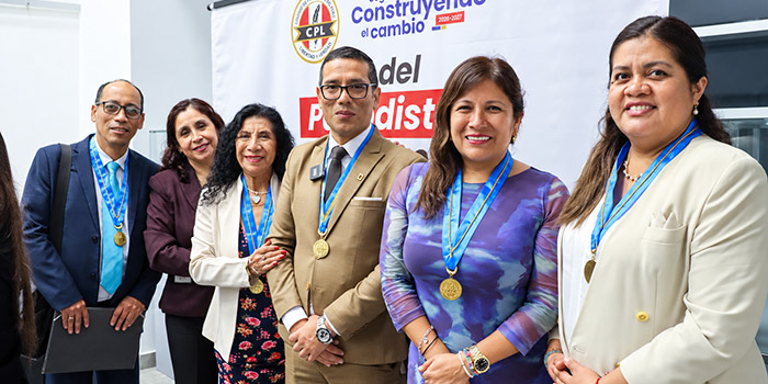 La EPG Continental participó en la sesión solemne del Colegio de Periodistas de Lima por el Día del Periodista