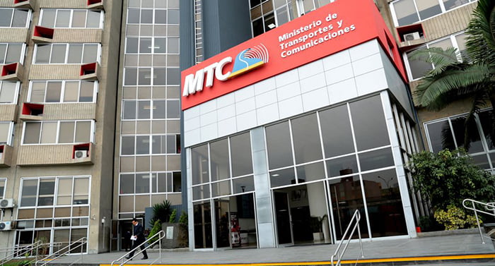 Escuela de Posgrado suscribe convenio con Ministerio de Transportes y Comunicaciones