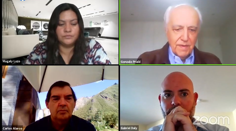 Universidad Continental realizó Webinar sobre “Gestión del gasto público en obras”